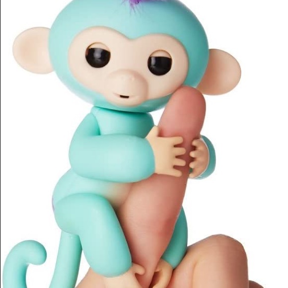 Fingerlings Monkey - Zoe (Seafoam Green with Purple hair) - Interactive Baby Pet - Picture 12 of 13